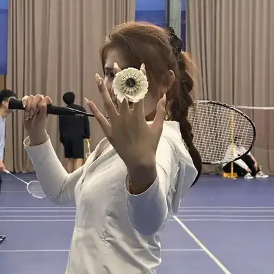张睿英